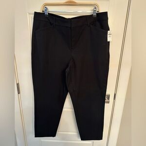 Old Navy Sz 18 Women's High-Rise Black Pixie Pants